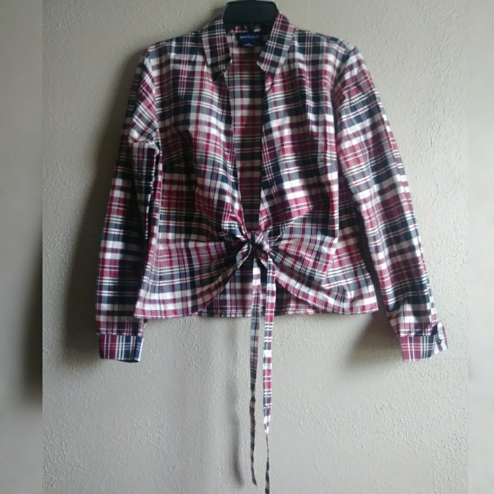 Ann Taylor 100% silk jacket blouse